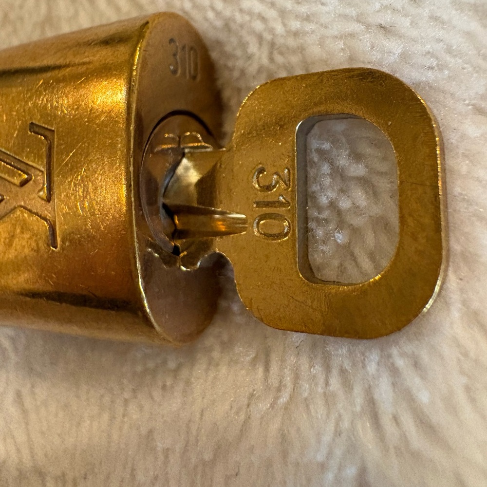 Louis Vuitton Gold Lock and Key Set #310 - Picture 3 of 3